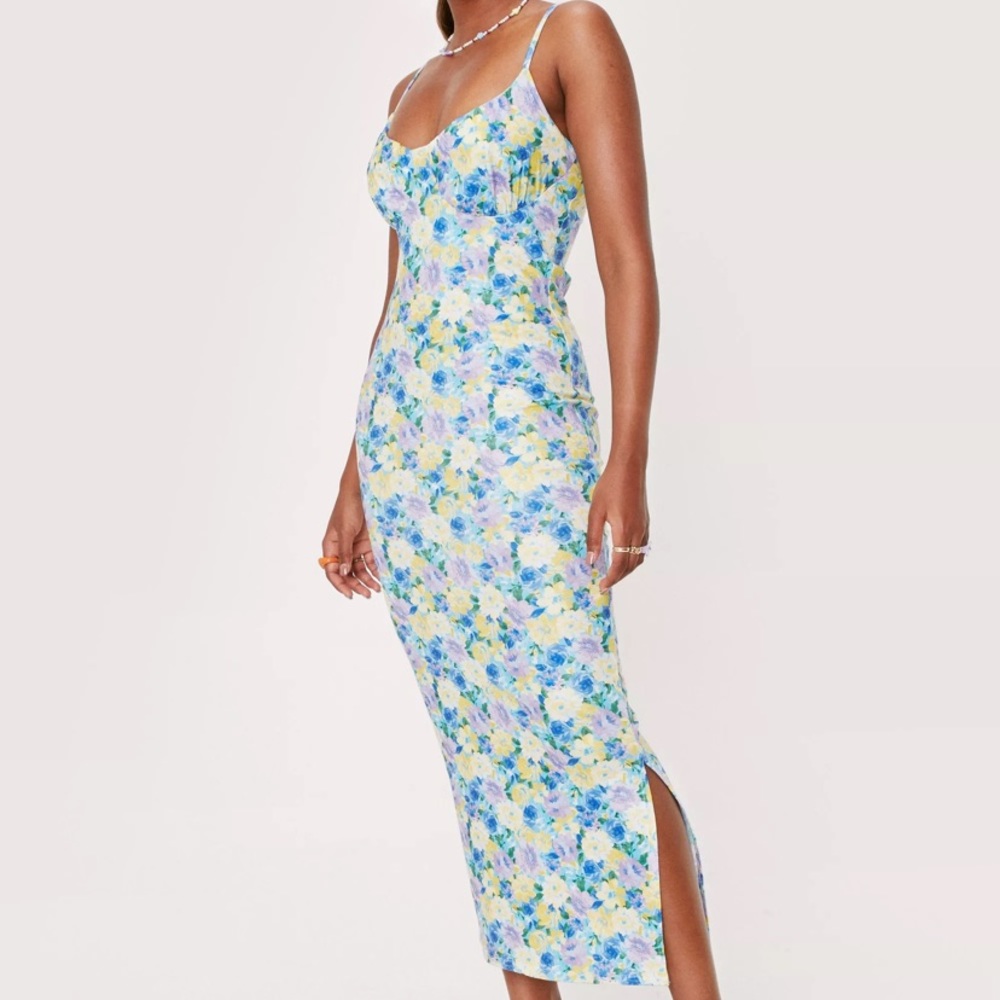 NWT Nastygal floral cupped midi dress size 6
